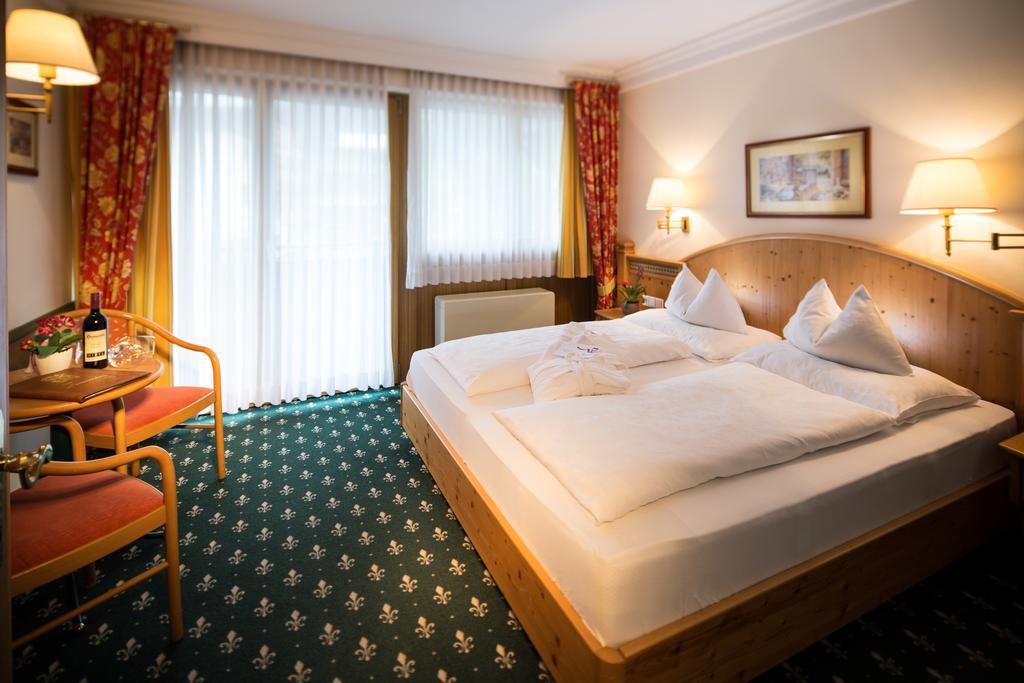 Vital - Und Wellnesshotel Hanneshof Filzmoos Quarto foto